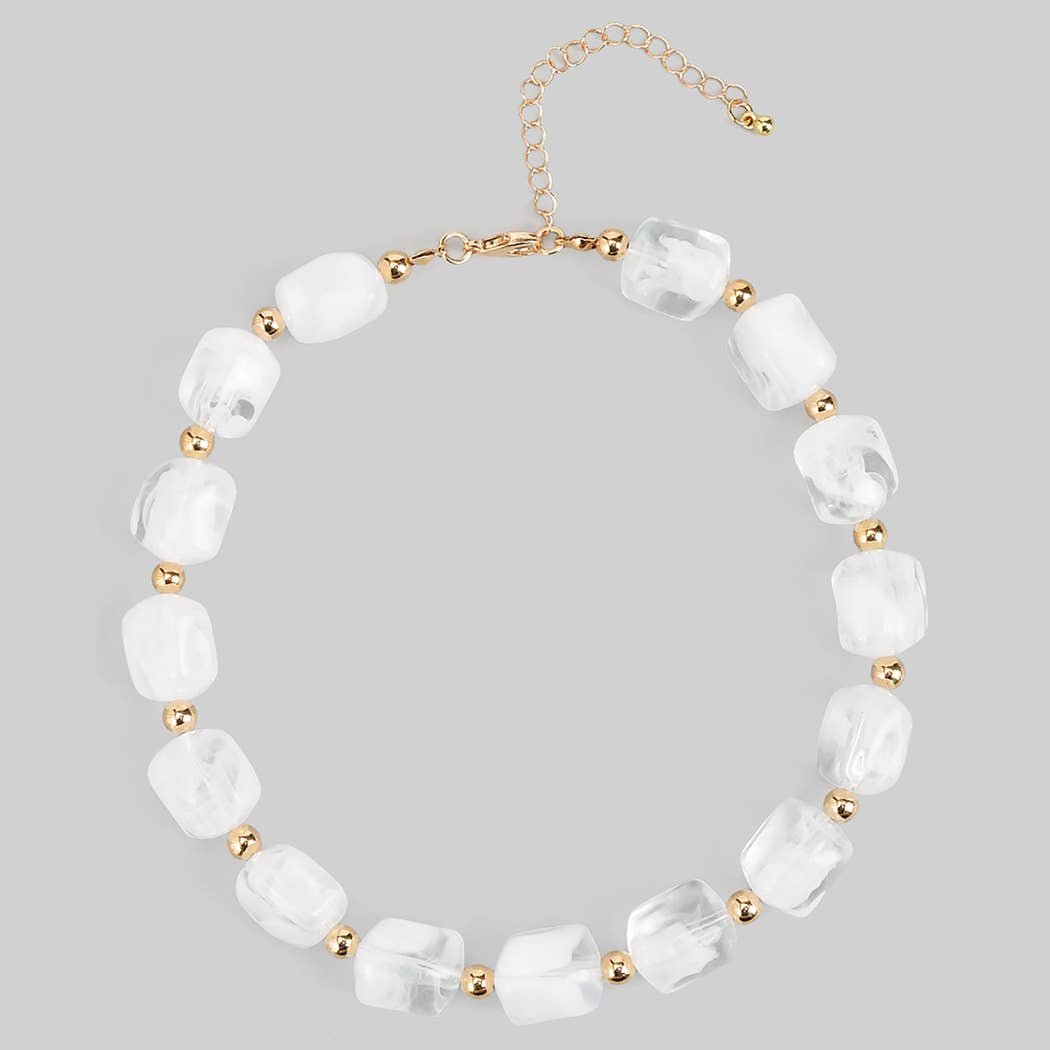 LUXURIOUS RESIN ACRYLIC LINK NECKLACE