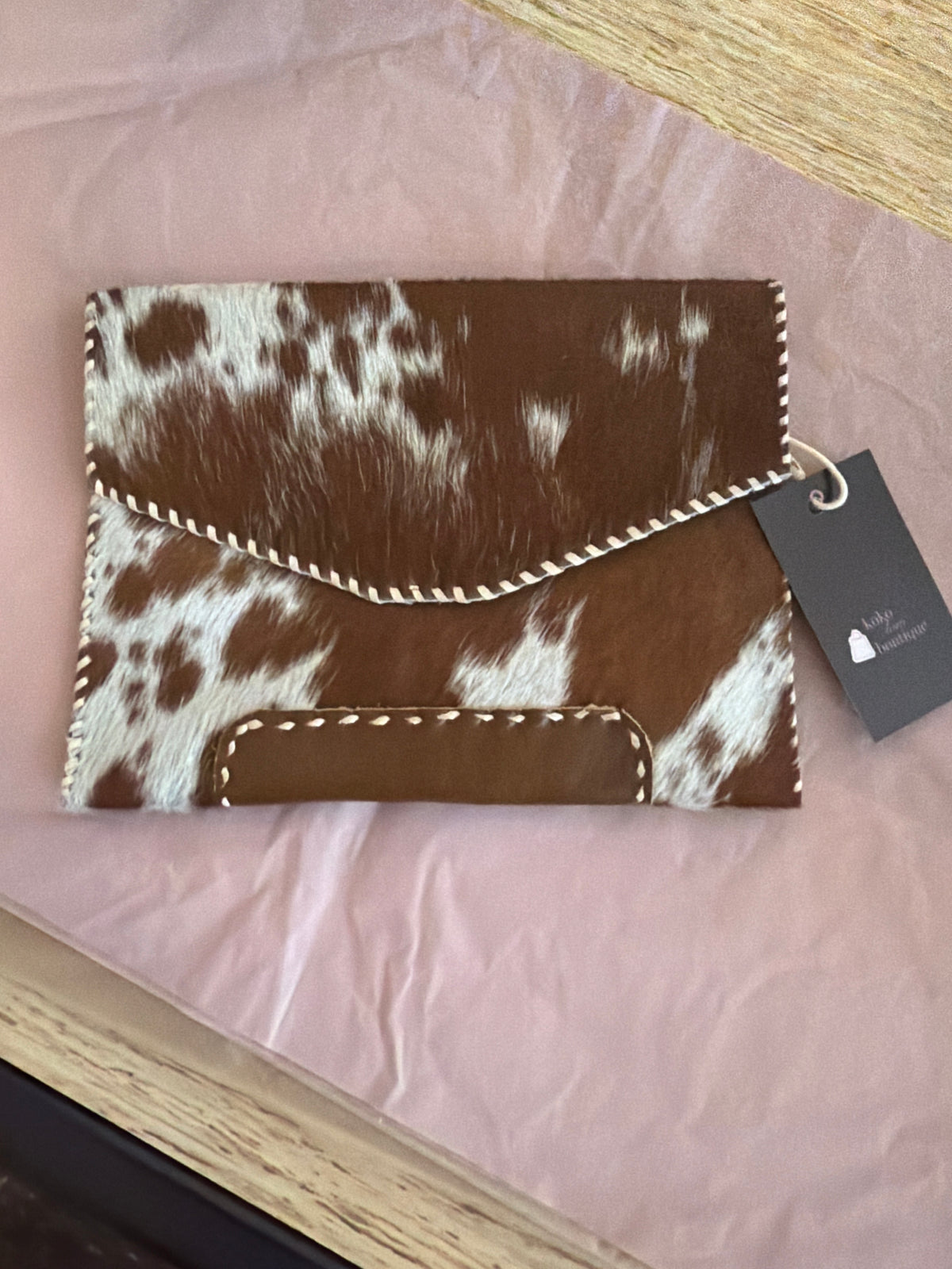 Cowhide clutch